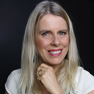 Prof. Diana ÜRGE-VORSATZ